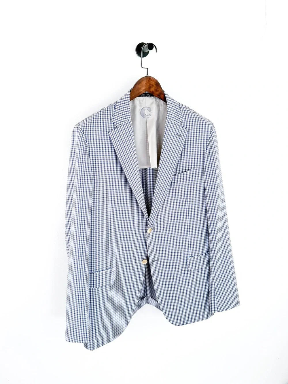 Caruso sharp blue